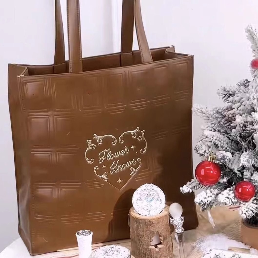 حقيبة سفر فلورنوكس وردية اللون - مراجعة Leather Work Organiser وسعره
