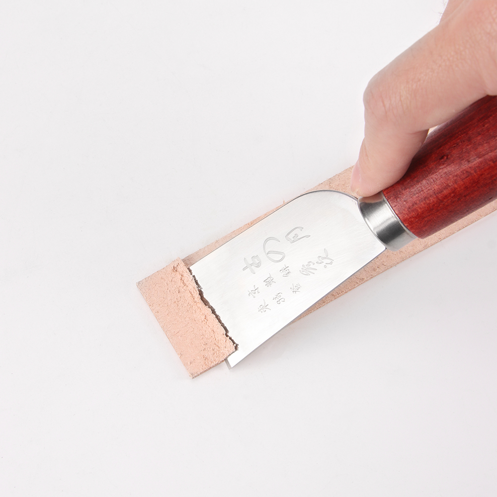 طقم أدوات الحرف الجلدية من كيو - مراجعة Beginner Leatherwork Kit وسعره