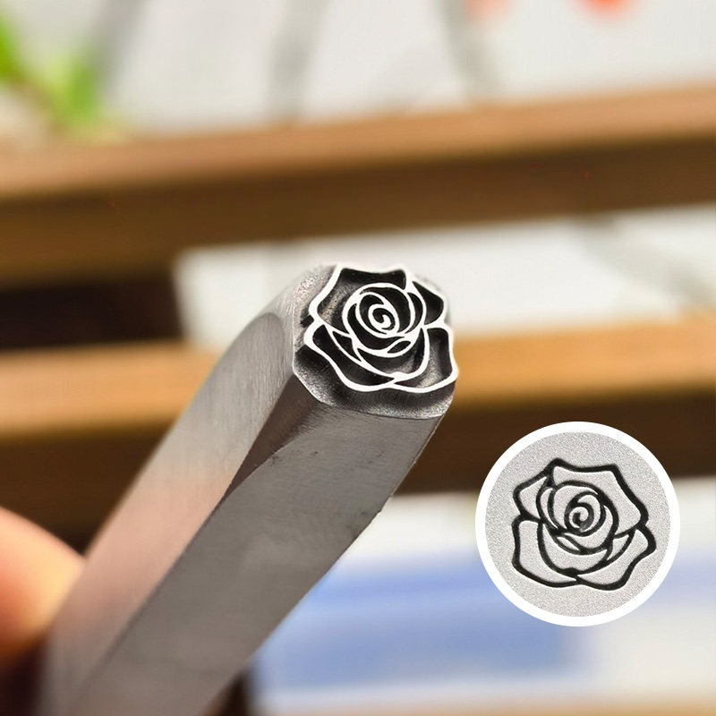أداة نقش معدنية بنمط زهور 5/7  - مراجعة Leatherwork Embossing وسعره